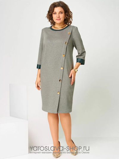 Женское платье полуприлегающего силуэта в серо-зеленом цвете