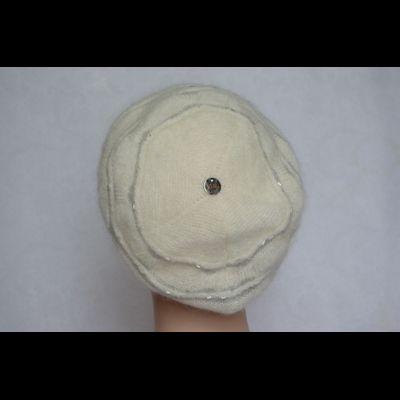 Женский берет со стеклярусом Vizio Италия 6938 белый