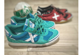 MUNICH AGLA KELME GEMS (@futsala) • Фото и видео в Instagram