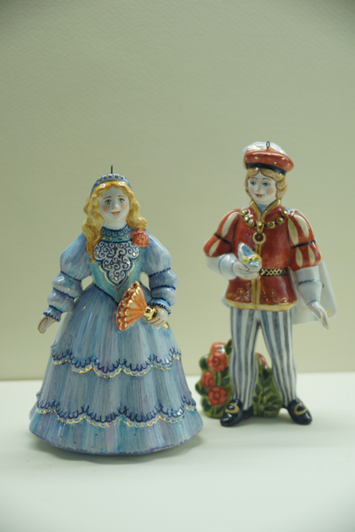 Золушка на балу