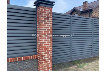 Забор из жалюзи двухсторонний цвет 7024