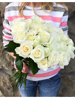 Белые роза 60 см по штучно