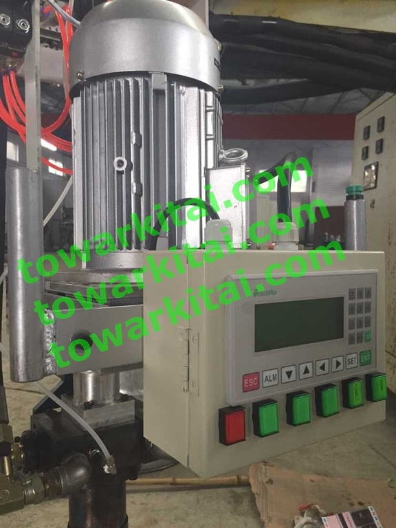 Установка для напыления и впрыска полиуретана, еплоизоляция ...