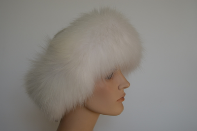 Шапка Vizio 8058 вязаная с меховой отделкой