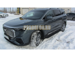 Пороги подножки "Luxe Black" 1850 мм для Geely OKAVANGO I 2023-2025