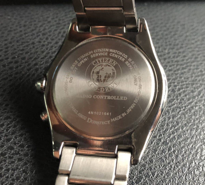 Наручные часы Citizen CB1070-56E