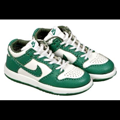 Кроссовки зеленые 1/6 (OS07F) -  Sneaker Series 3 - ONESIX-VERSE TOYS