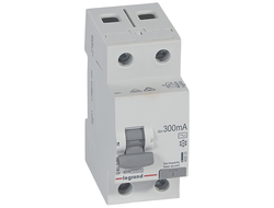 Legrand 402033 RX3, Выключатель дифференциального тока (УЗО), 2Р, 40А, ток утечки 300mА, тип AC