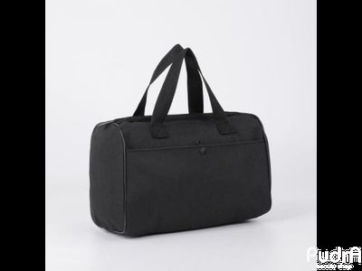 Косметичка-сумочка, отдел на молнии, 2 наружных кармана, ручки, цвет черный