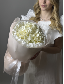 Букет из 3 белых французских роз