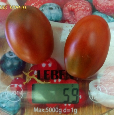 Томат Де Барао черный