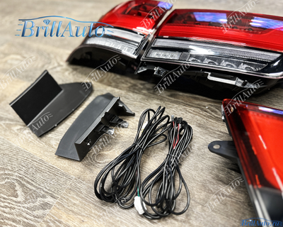 Стопы Toyota Land Cruiser 300 стиль 70th Anniversary