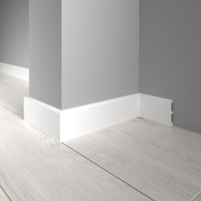 Напольный плинтус Decor-Dizayn 706-115, влагостойкий, ударопрочный, 2,4 метра