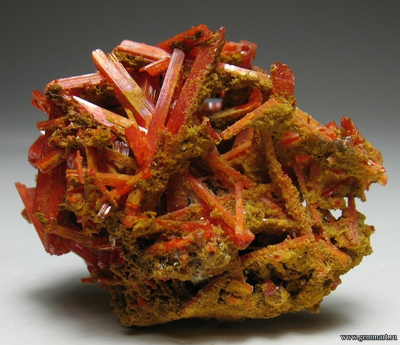 Крокоит. 37*25*25мм