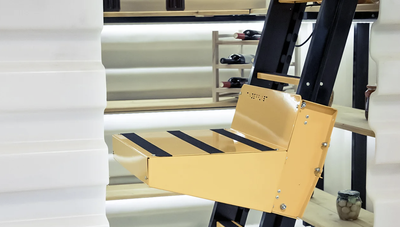 ГРУЗОПОДЪЁМНИК ЧЕРНО-ЖЕЛТЫЙ