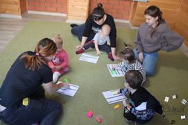 "Вместе с мамой". Развивающие занятия для детей 1,5 - 3 лет.