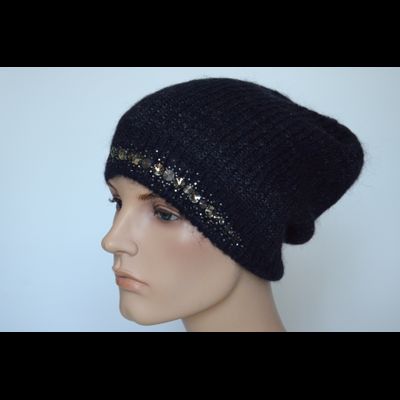 Черная тонкая удлиненная шапка с украшениями Vizio Италия 5872 CLO