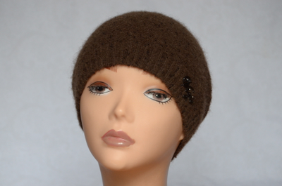 Vizio коричневая шапка с бисером 4528 фото