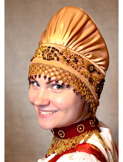 Русский народный женский праздничный головной убор "Сборник".