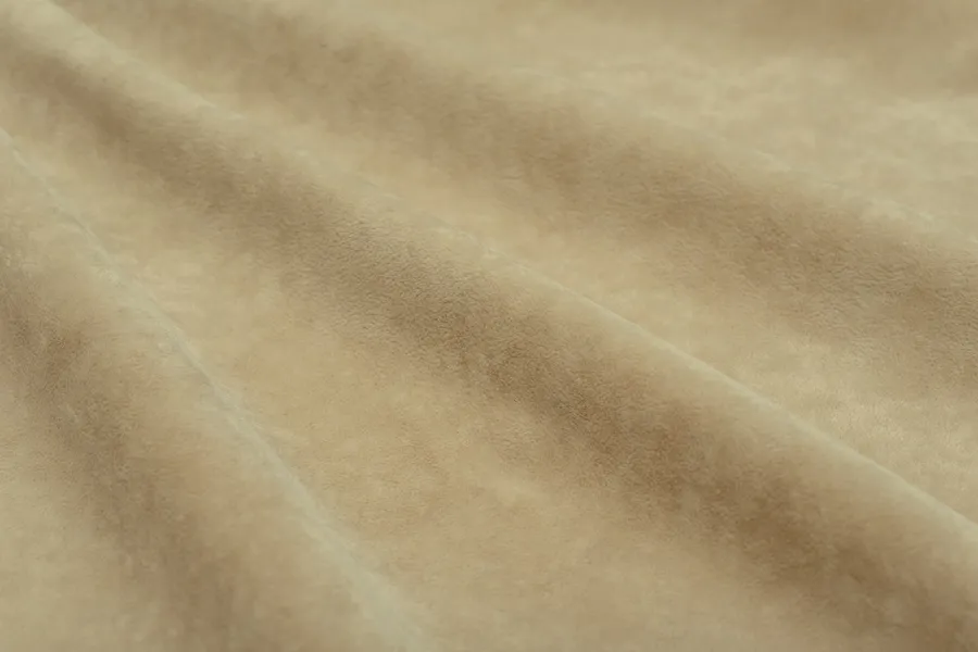 (РАМ) Флок "Хаски" (Haski) - cream.

Состав: основа 85 % поллиэстр, 15% коттон, ворс 100 % нейлон.
Плотность: 299 г/кв.м.
Устойчивость к истиранию: 60 000 циклов.
Ширина: 140 см ± 2 см.

Внимание! Цвет материала может быть искажен настройками монитора.