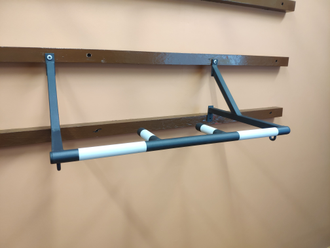 Турник со средним и узким параллельным хватом (TUR-002)