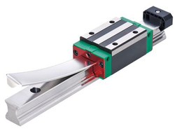 Каретка HIWIN CGW15CCZAH