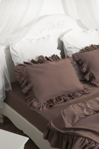 Постельный комплект с оборками "шоколад"