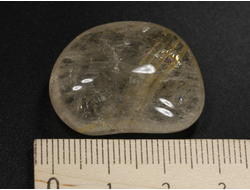 Кварц с рутилом (рутиловый), галтовка, Бразилия (28*21*10 мм, 10,4 г) №35192