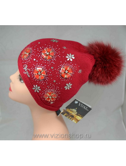 Красная вязаная шапка Vizio италия с помпоном коллекция вязаных шапок красного цвета Италии Vizio