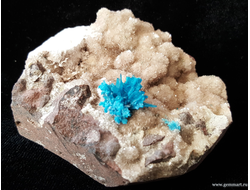 Пентагонит на стильбите. Насик. Индия. 57*46*33мм.