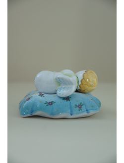 Ангел на подушке