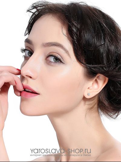 АЛ-221.  Серьги пусеты стекло.