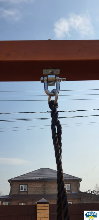 Подвес для качелей D-образный М12 - 140 мм.