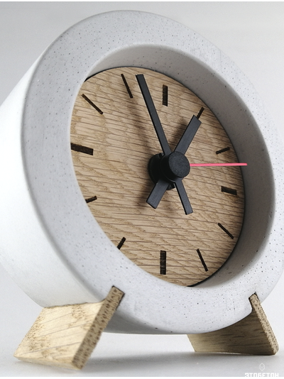 Часы настольные CIRCLE