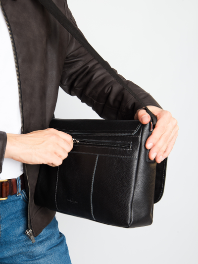 Кожаная мужская сумка Caltrano black (арт. 5067-01)