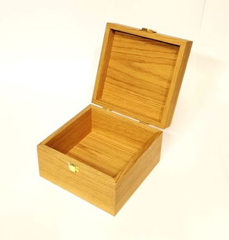 Шкатулка из дуба малая