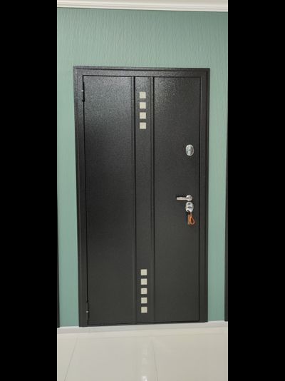 ЛАЙНДОР. ДВОЙНОЙ ТЕРМОРАЗРЫВ. АРКТИКА 102 мм (ТРЕХКОНТУРНАЯ) ШАГРЕНЬ ЧЕРНАЯ/ БЕЛЫЙ МАТОВЫЙ.