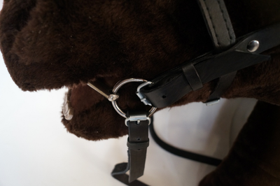 УЗДА КОЖАНАЯ(С РЕГУЛИРОВКОЙ РАЗМЕРА ОТ COB ДО FULL)