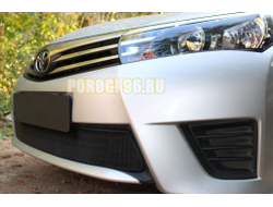 Защита радиатора Toyota Corolla 2013-2016 black