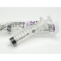 Шприц (20 мл.)