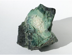 "Тейский жад", Хантигирит, коллекционный образец