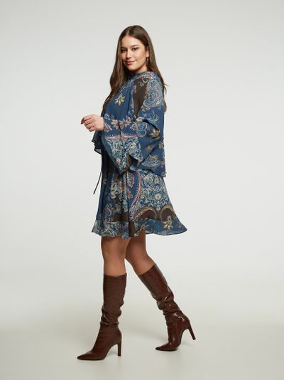 Платье нарядное с цветочном принтом