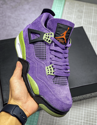 Nike Air Jordan Retro 4 Canyon Purple вблизи