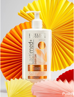 EVELINE мягкий освежающий гель для интимной гигиены молочная кислота и экстракт ромашки LACTIMED+ 250 мл