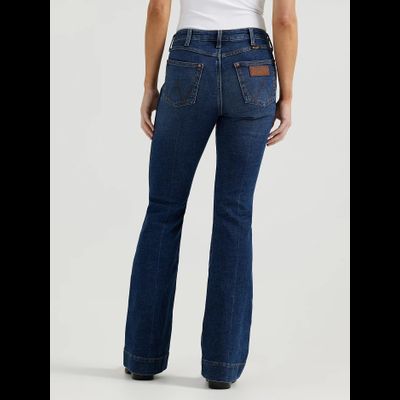 Wrangler® Retro® Bailey High Rise Trouser Jean