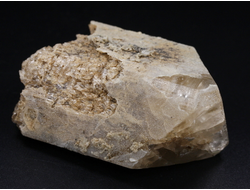 Данбурит в кварцевой рубашке, коллекционный образец, Россия, Дальнегорск (72*49*33 мм, 154 г) №26017