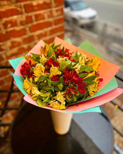 Букет из альстромерии микс 21 шт.