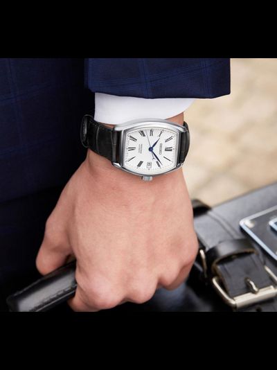 Наручные часы Seiko SPB049J1