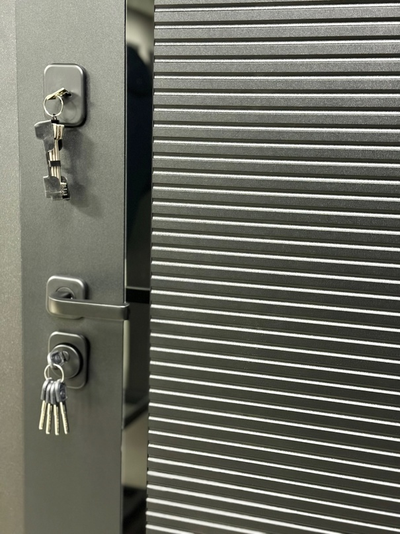 ФЕРРОНИ. ЧЕРНОЕ ЗЕРКАЛО 90/105 мм. САТИН ЧЕРНЫЙ/  ЭМАЛИТ БЕЛЫЙ-ЗЕРКАЛО