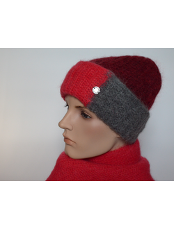 zhenskaya-shapka-s-otvorotom-vizio-italiya-6493-cyr-sharf-quebec